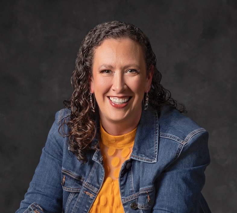 Headshot of Naomi Hall