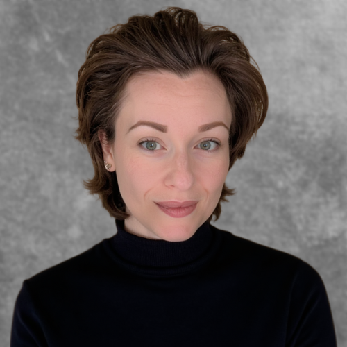 Headshot of Elaina Bedio